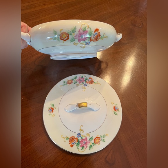 RARE Eschenbach Baronet style Bavarian China Pattern Floral China Bowl w Lid - Picture 13 of 14